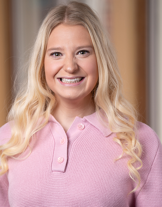 headshot of Shannon Bodine